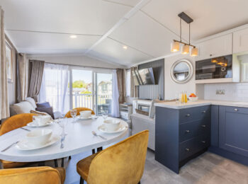 Seascape 3 Bed Holiday Home (New for 2025) with enclosed decking area